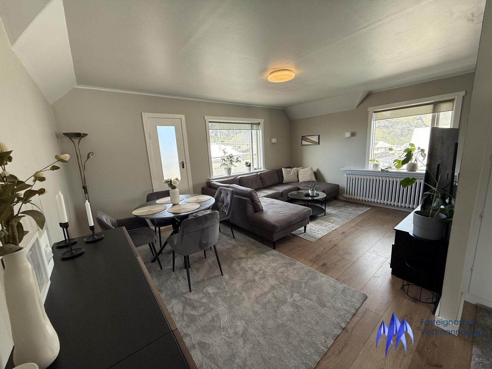 Pis de 2 habitacions, 87 m²