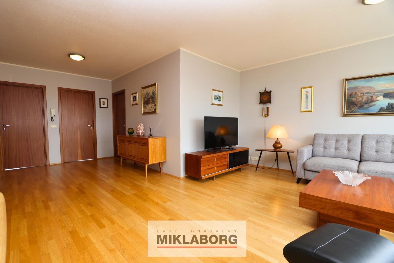Íbúð – Kópavogur, Lindir, Fífuhvammur - Meira