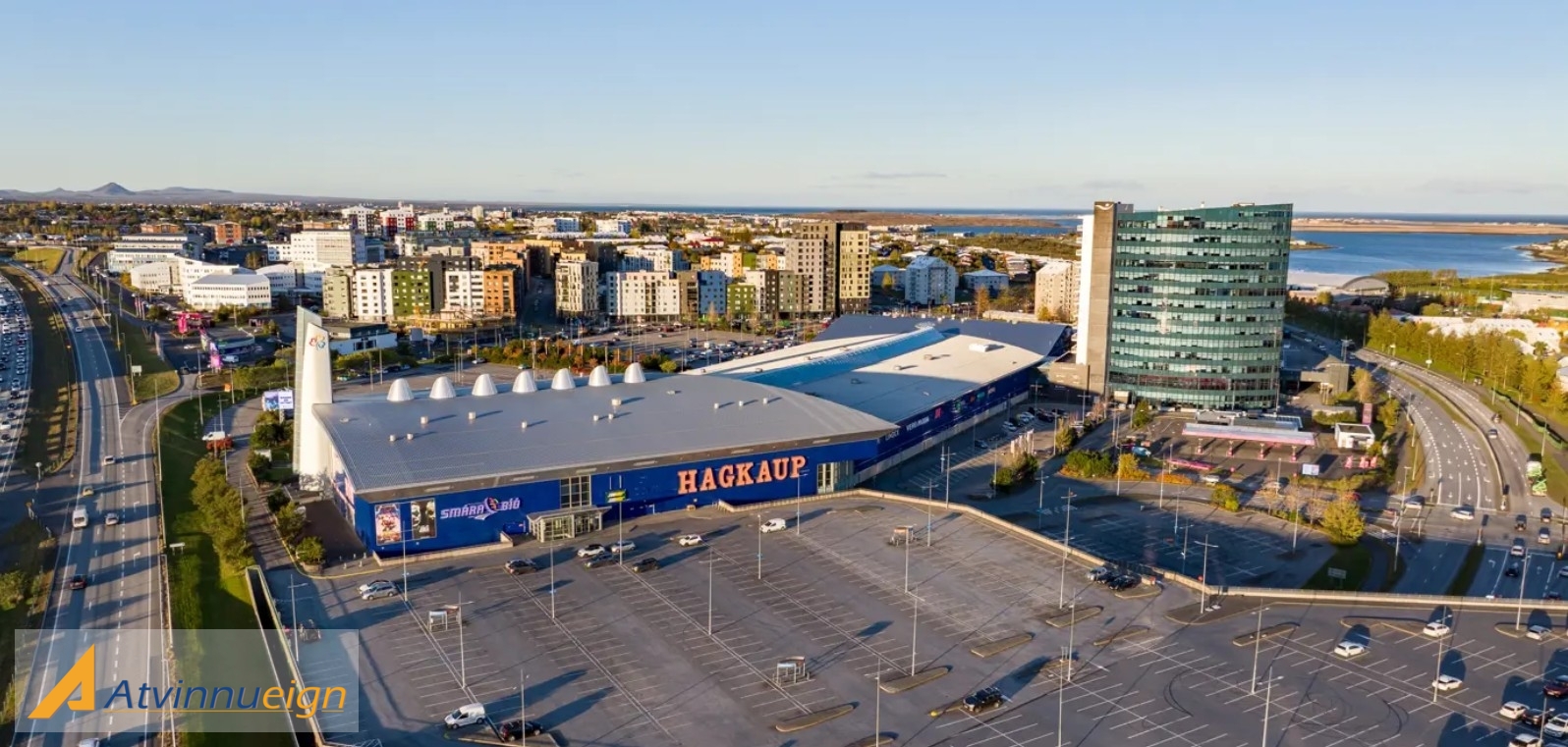 Plac, 413 m²