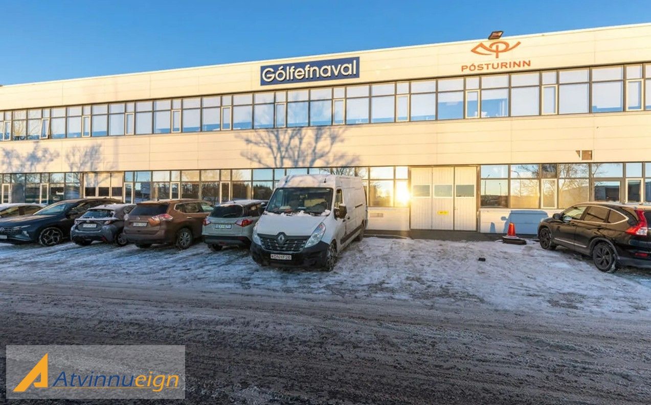 Fjölbýlishús - Höfðabakki 9a, kr