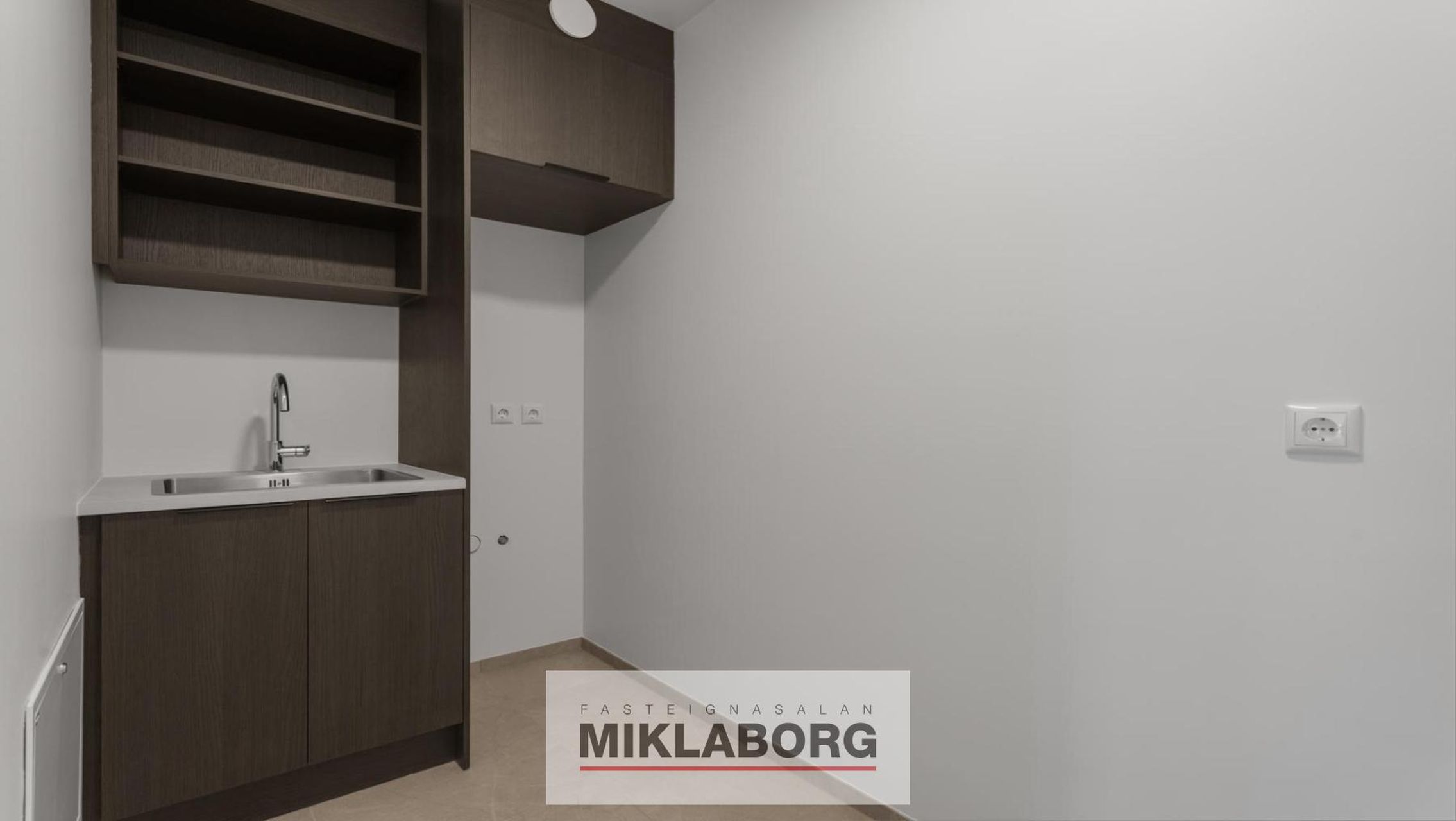 Apartment in Hafnarfjörður, Höfuðborgarsvæðið - Meira