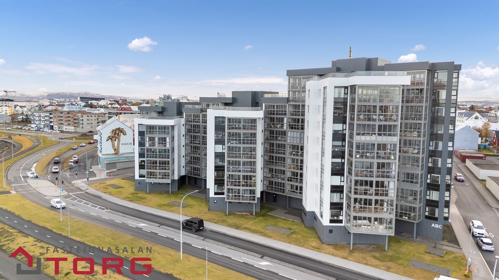 Apartment in Reykjavík, Grandar, Vesturbær - View 2