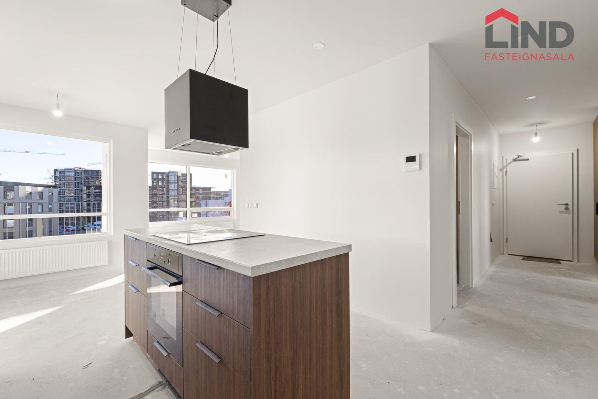 Apartment in Hafnarfjörður, Skarðshlíð - View 3