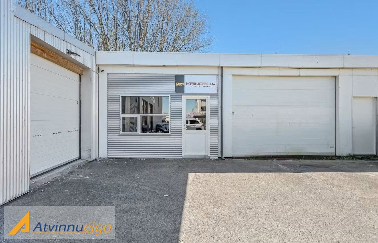 Plac, 137 m²