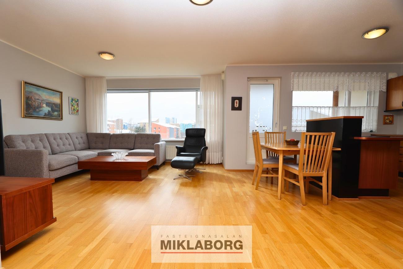 Íbúð – Kópavogur, Lindir, Fífuhvammur - Mynd 3