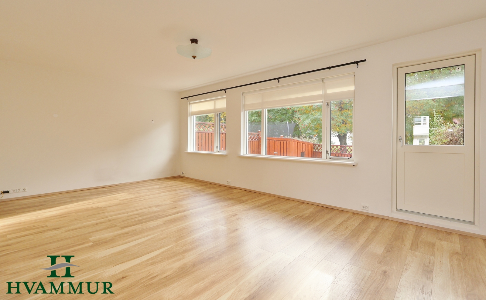 Apartment in Akureyri, Suðurbrekkan - More