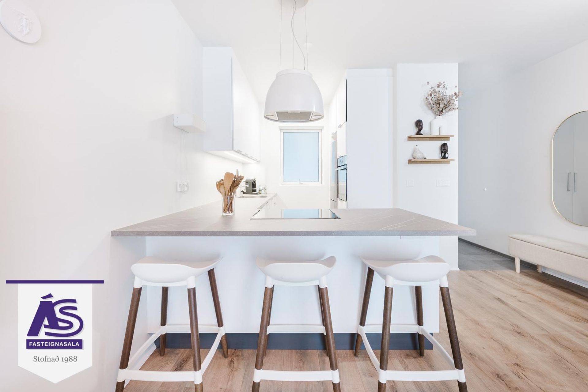 Διαμέρισμα 3 δωματίων, 93 m²