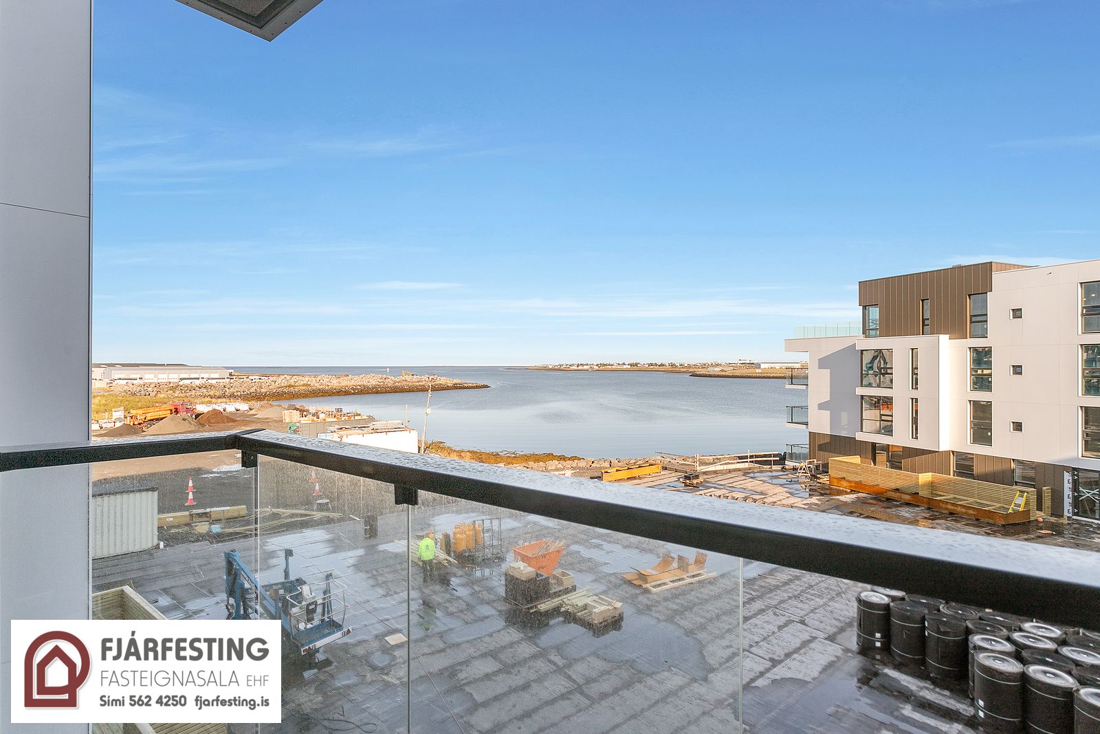 3-Zimmer-Wohnung, 282 m²